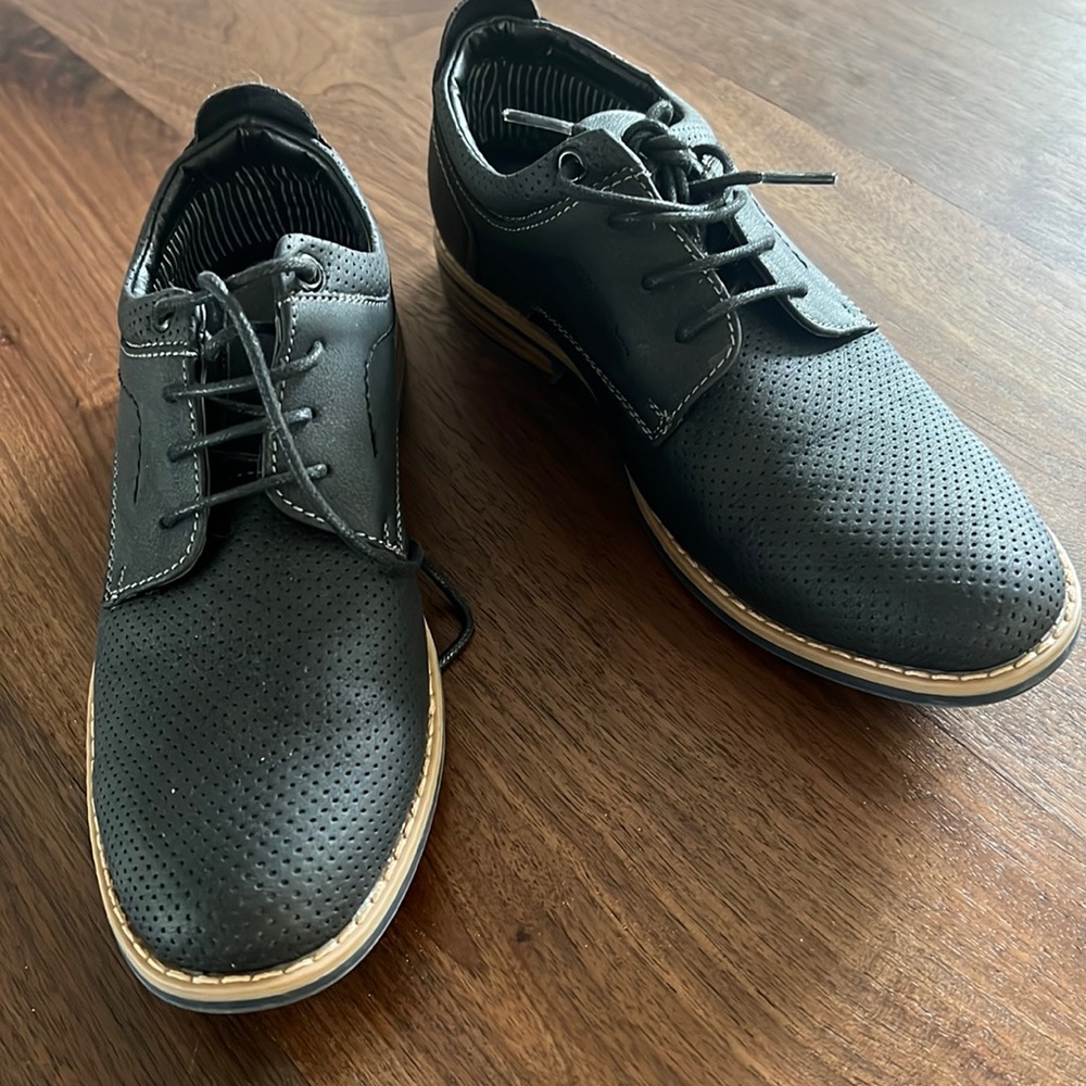 Ashford Hayes dress shoes